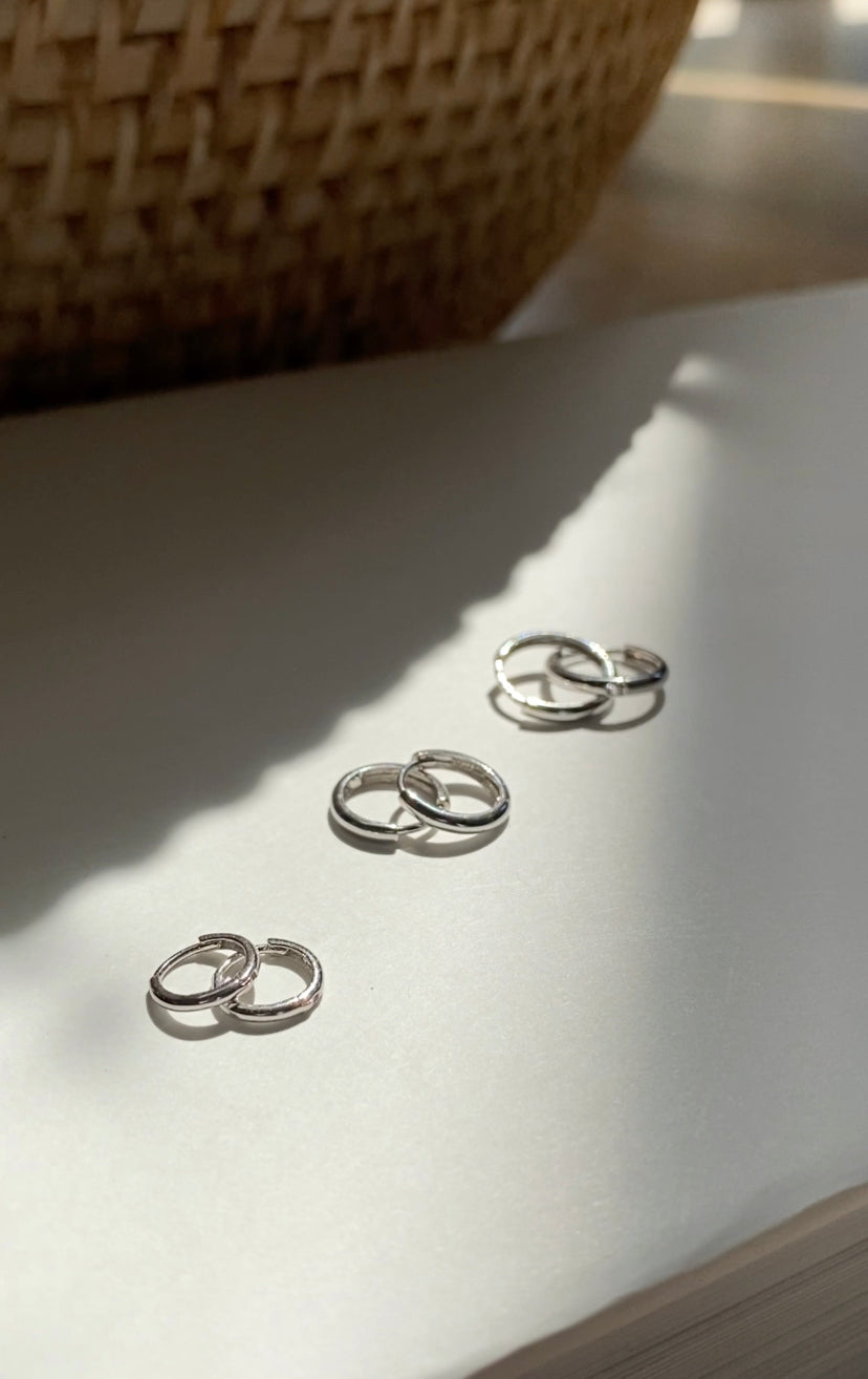 14K White Gold Polished Huggie Hoops | 3 Sizes